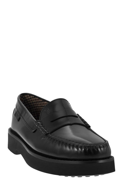 Leather moccasin with rubber bottom - VOGUERINI