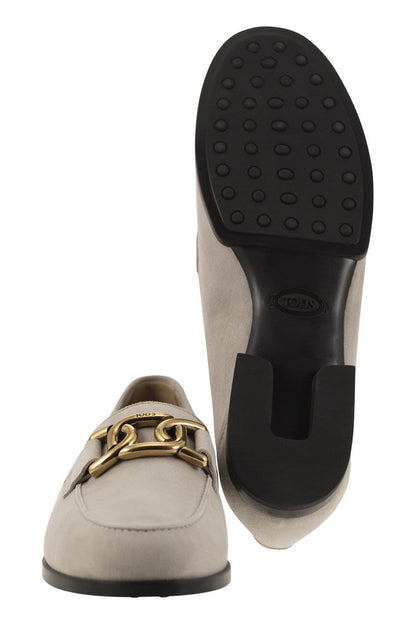 Moccasin in nubuck with metal chain - VOGUERINI